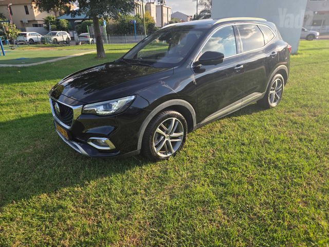 מודעת רכב אם ג'י EHS PHEV