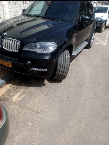 ב מ וו X5