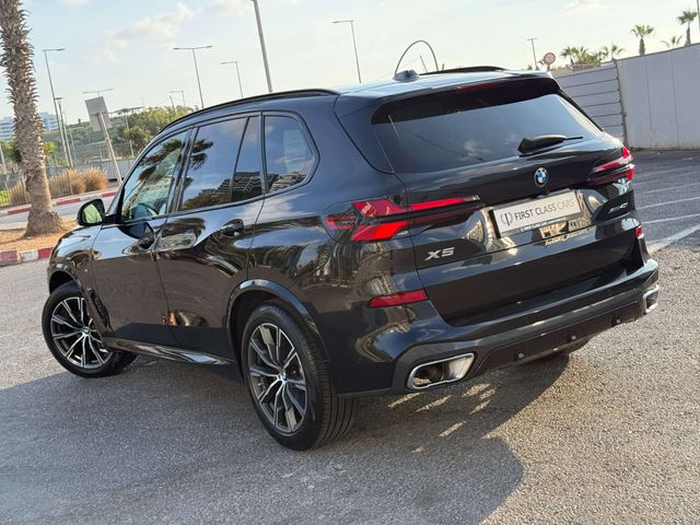 ב מ וו X5