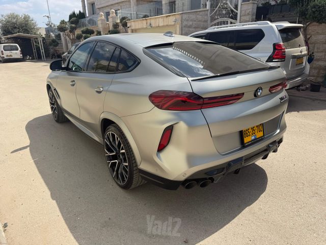 ב מ וו X6 M