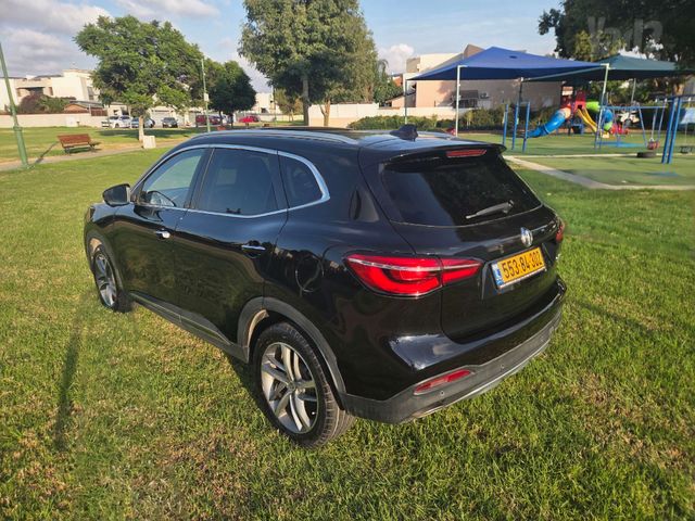 אם ג'י EHS PHEV