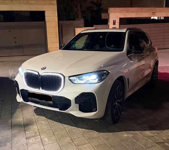 ב מ וו X5