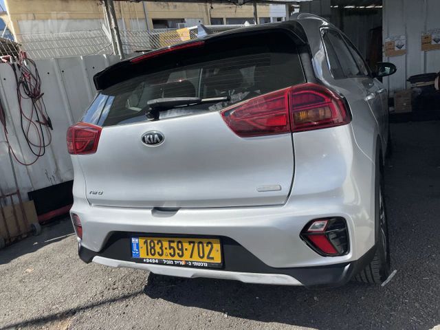 קיה נירו