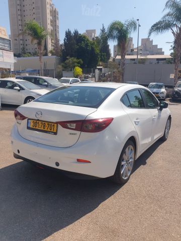 מודעת רכב מאזדה 3 2