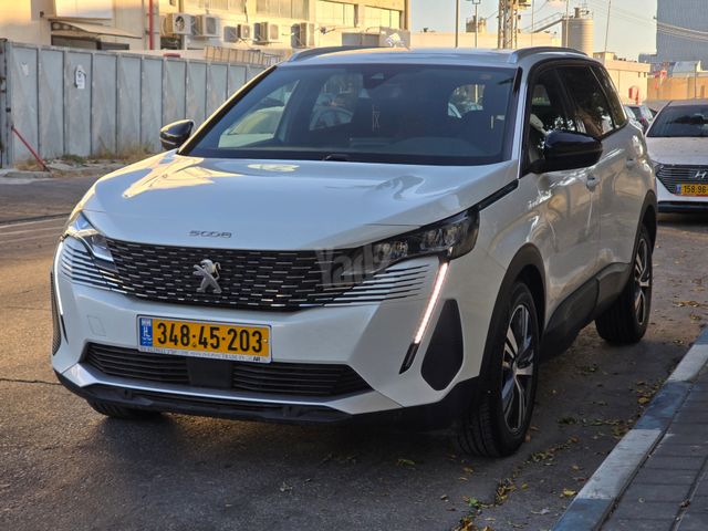 מודעת רכב פיג'ו 5008