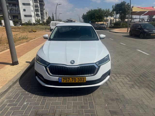סקודה אוקטביה