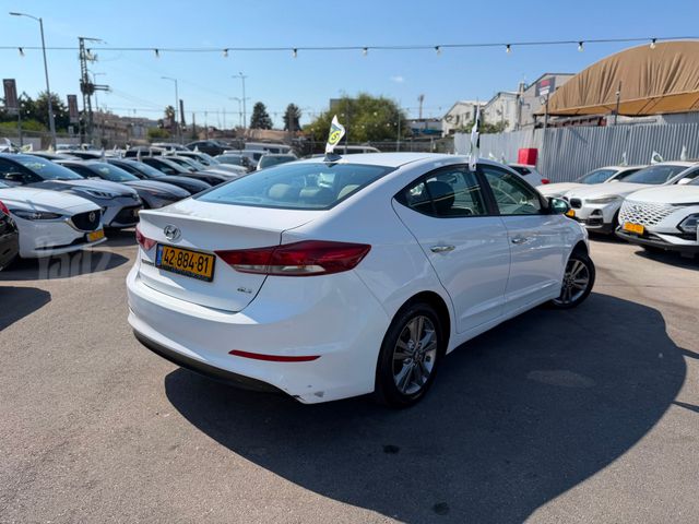 יונדאי אלנטרה