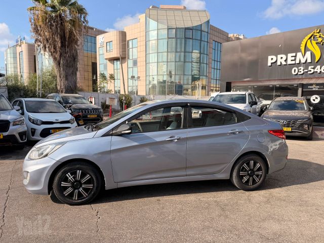 יונדאי אקסנט i25