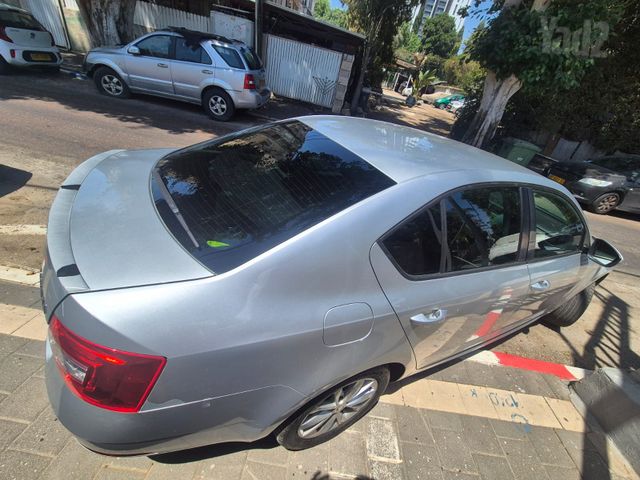 סקודה אוקטביה