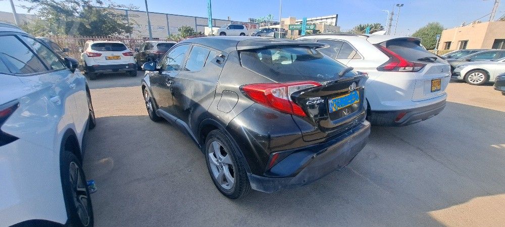 טויוטה C-HR