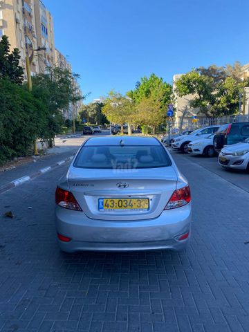 יונדאי אקסנט i25