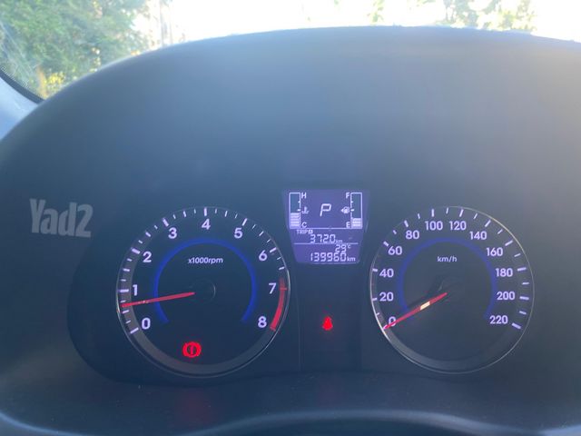 יונדאי אקסנט i25