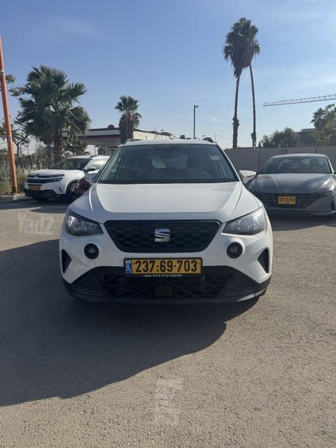 מודעת רכב סיאט ארונה