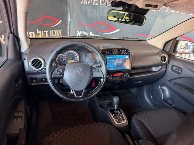 מיצובישי ספייס סטאר