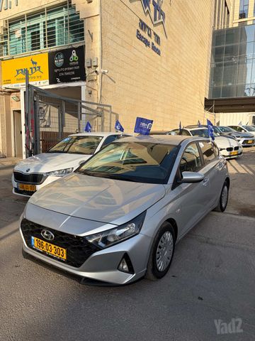 יונדאי i20