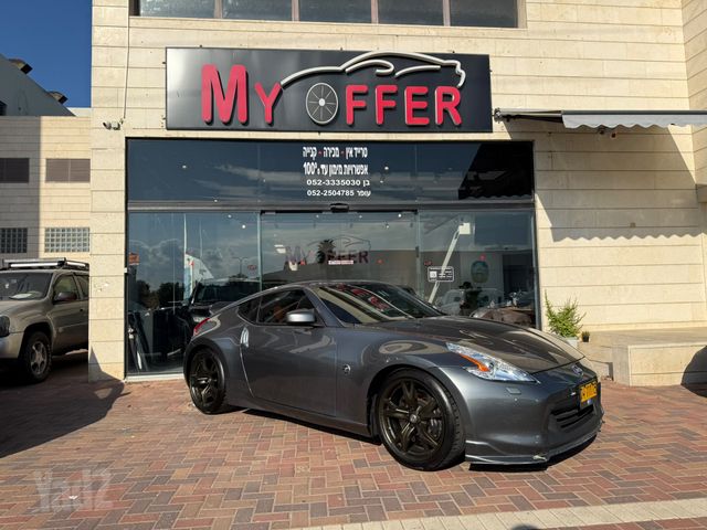 מודעת רכב ניסאן 370Z