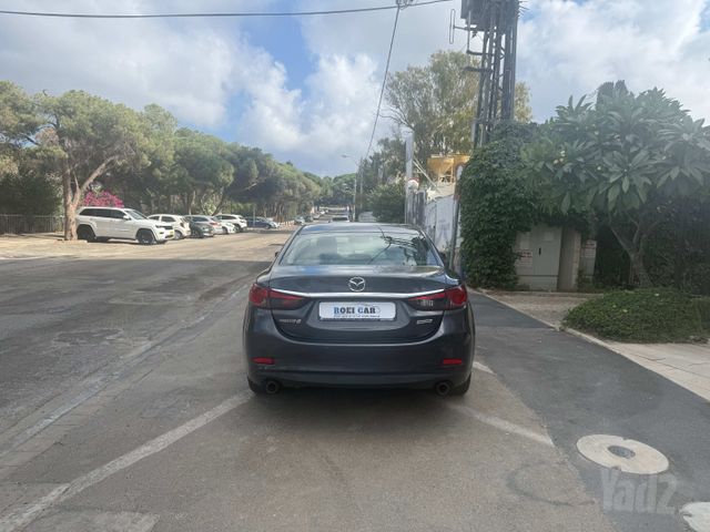 מאזדה 6