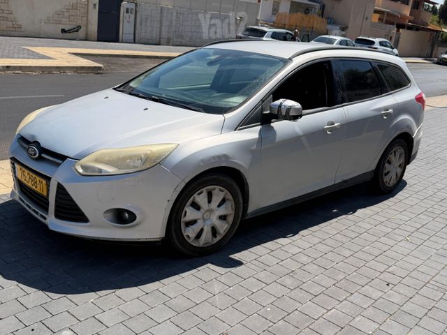 פורד פוקוס