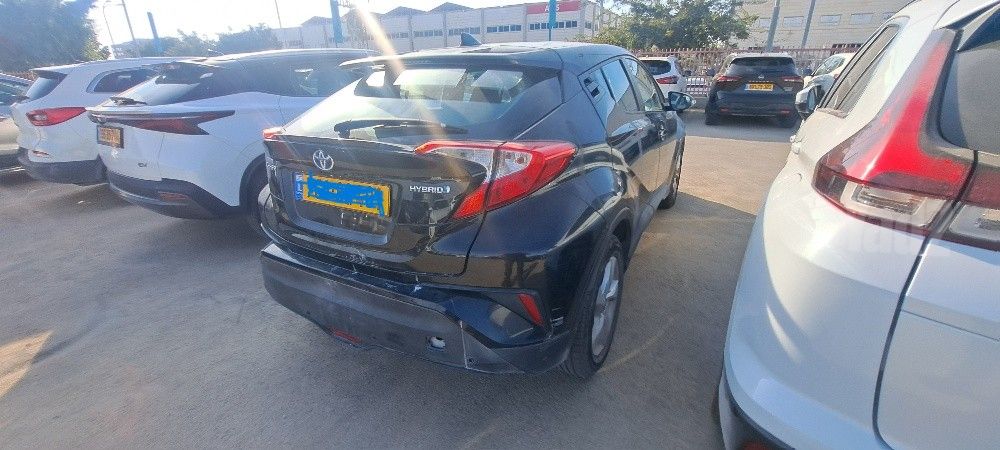 טויוטה C-HR