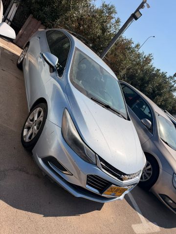 שברולט קרוז