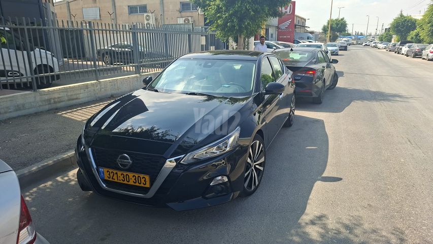 מודעת רכב ניסאן אלטימה