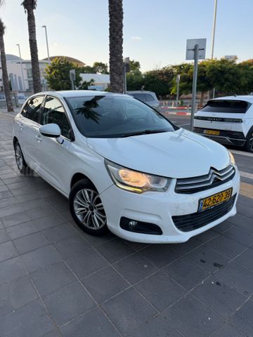 מודעת רכב סיטרואן C4