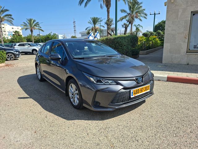 מודעת רכב טויוטה קורולה