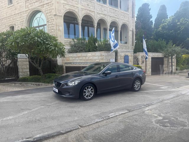 מאזדה 6