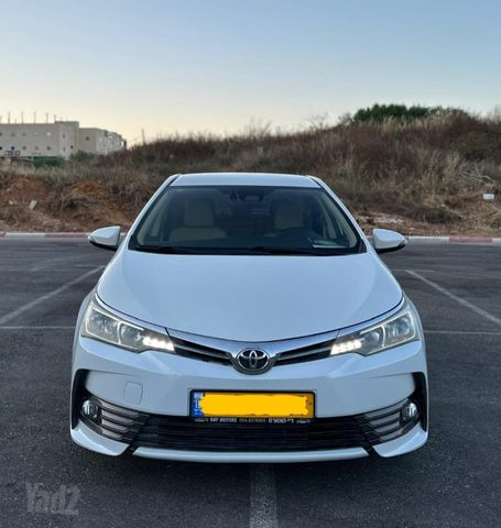 טויוטה קורולה