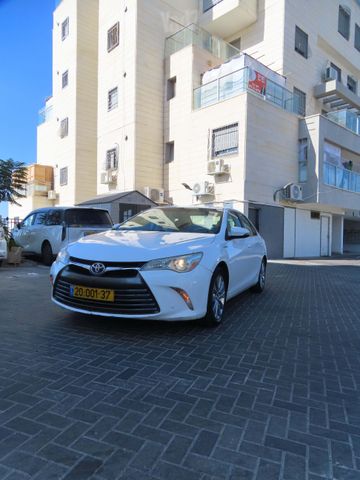 מודעת רכב טויוטה קאמרי