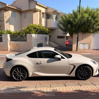מודעת רכב סובארו BRZ