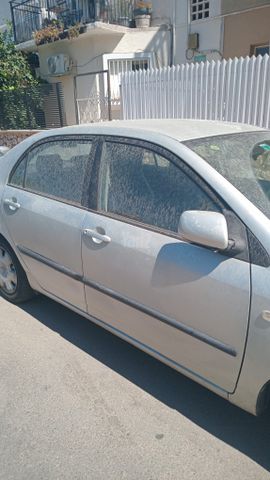 טויוטה קורולה