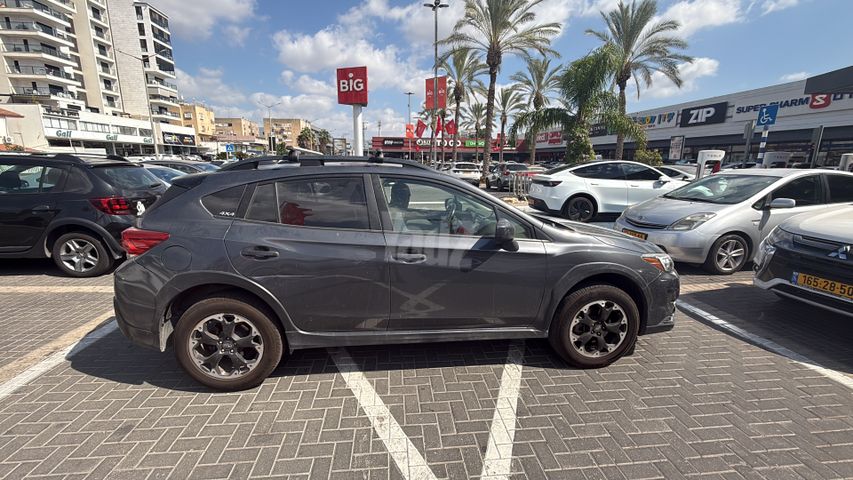 סובארו XV