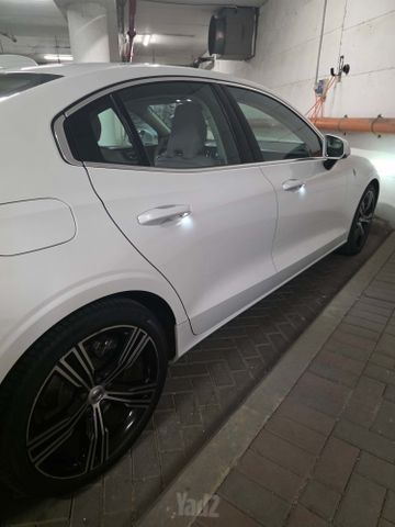 וולוו S60