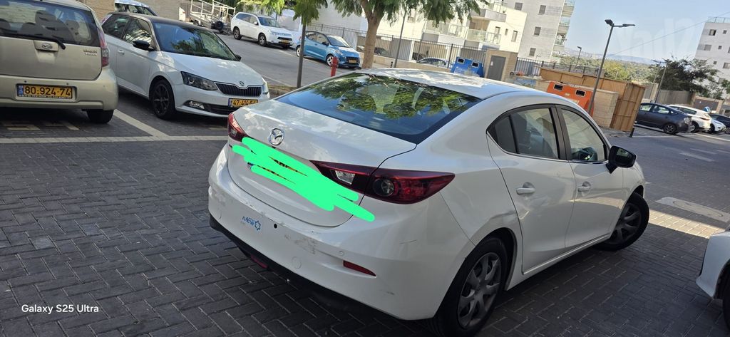 מאזדה 3