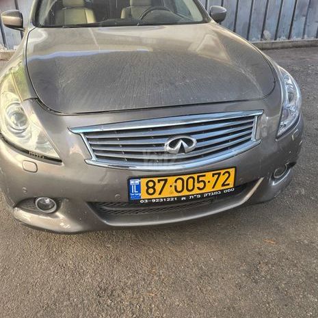 אינפיניטי G37