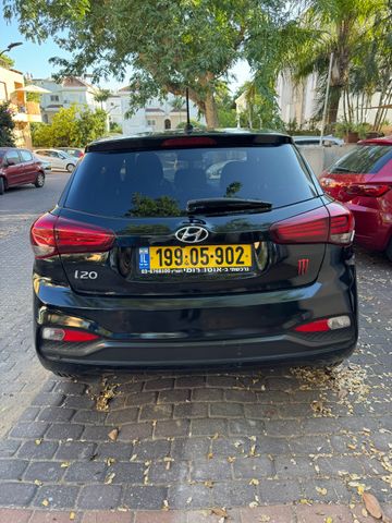 יונדאי i20