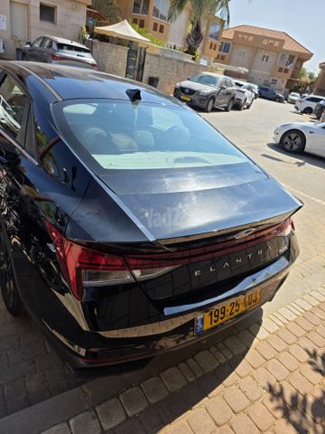 יונדאי אלנטרה