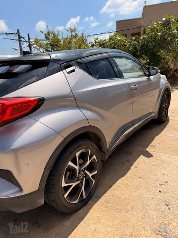 מודעת רכב טויוטה C-HR