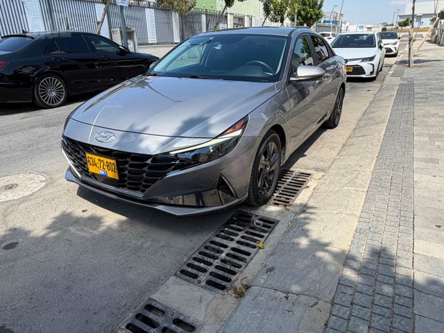 יונדאי אלנטרה