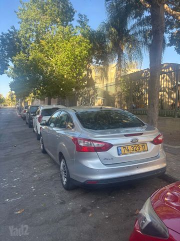 פורד פוקוס