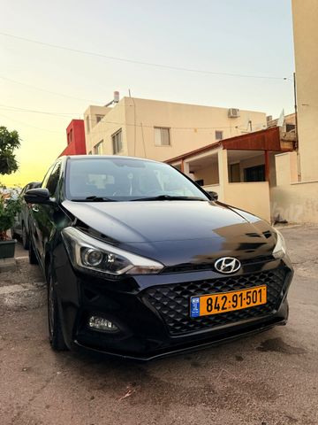 מודעת רכב יונדאי i20