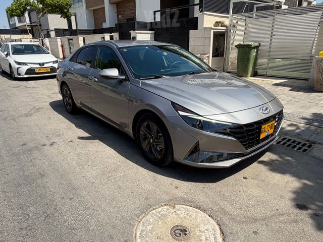 יונדאי אלנטרה