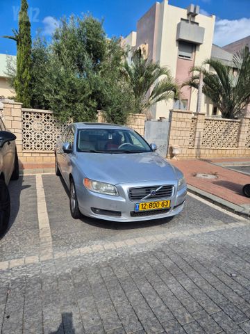 וולוו S80