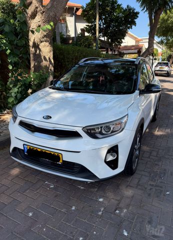 קיה סטוניק