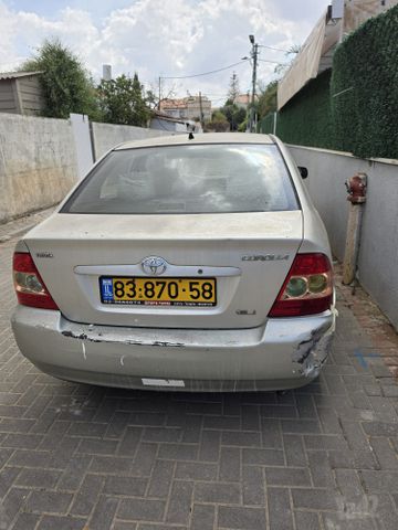 טויוטה קורולה