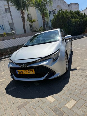 מודעת רכב טויוטה קורולה
