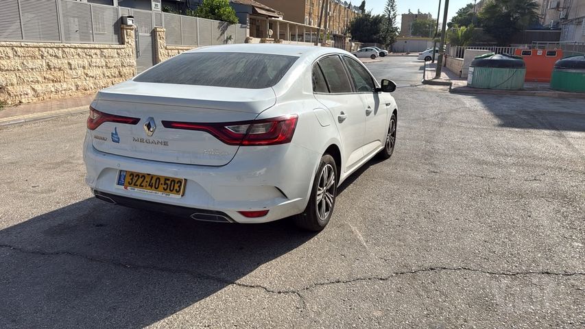 רנו מגאן