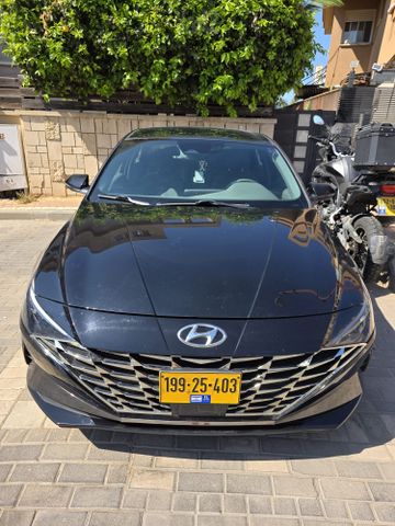 יונדאי אלנטרה