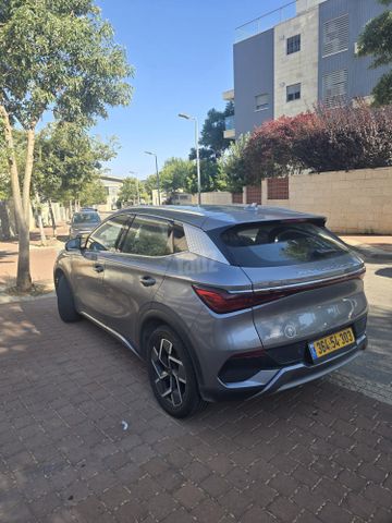 בי.ווי.די אטו 3